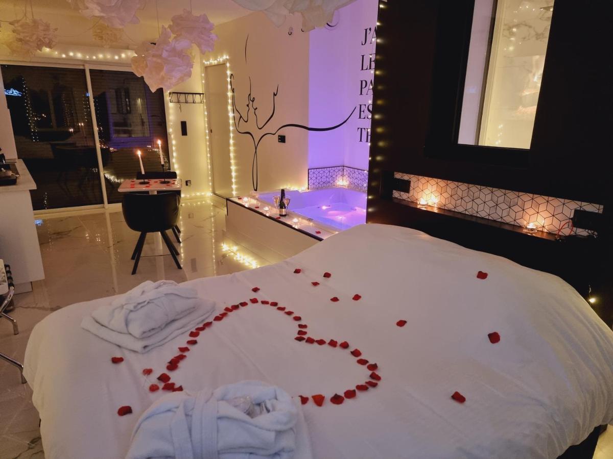 L'Escapade Romantique Dreuil-les-Amiens Exterior photo